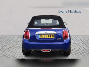 Used MINI Convertible 2019 for sale - 77219737: Photo