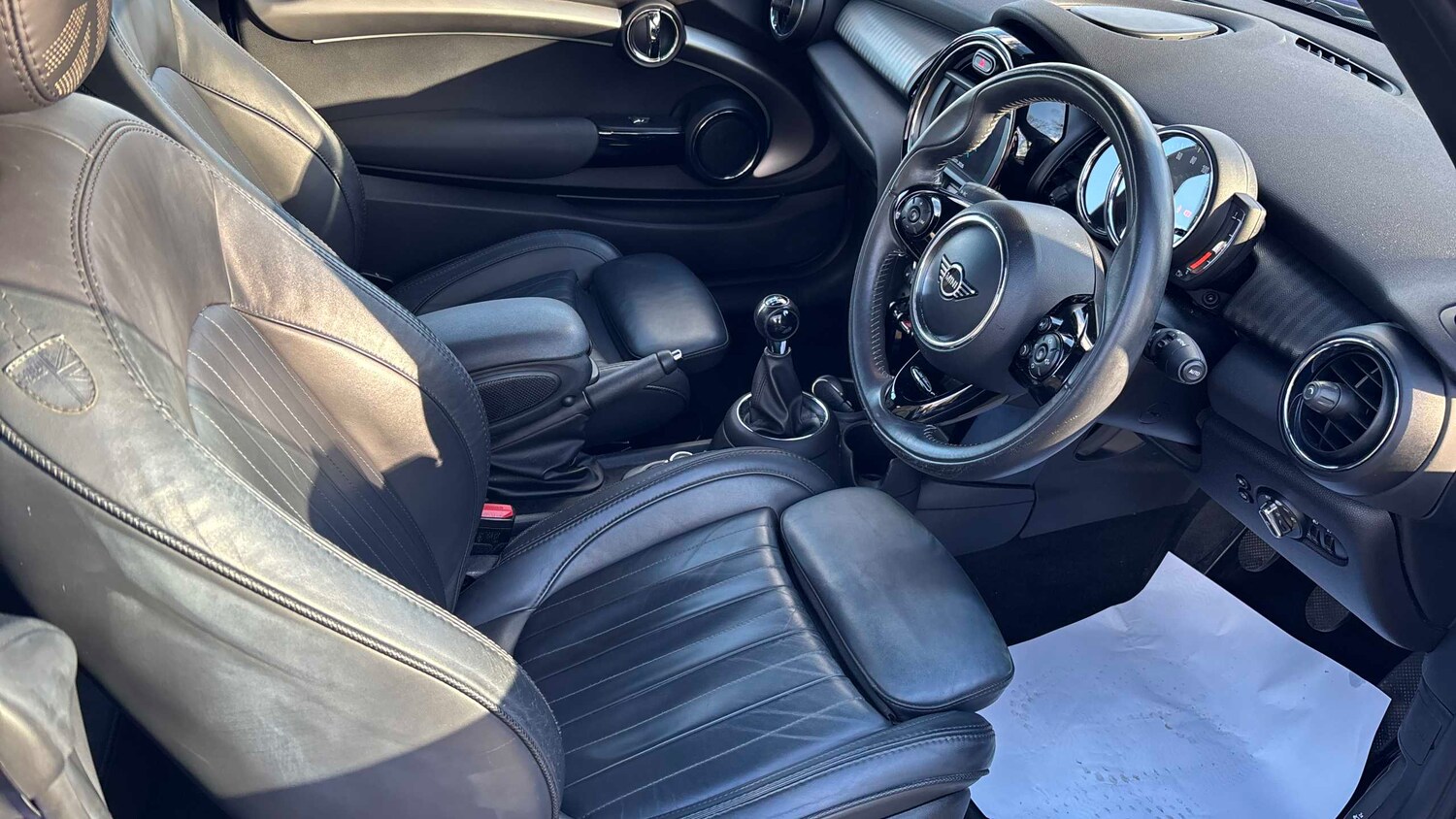 Used MINI Convertible 2019 for sale - 77219737: Photo 7