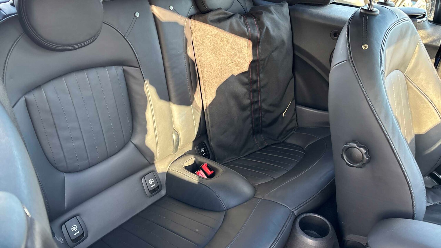 Used MINI Convertible 2019 for sale - 77219737: Photo 8