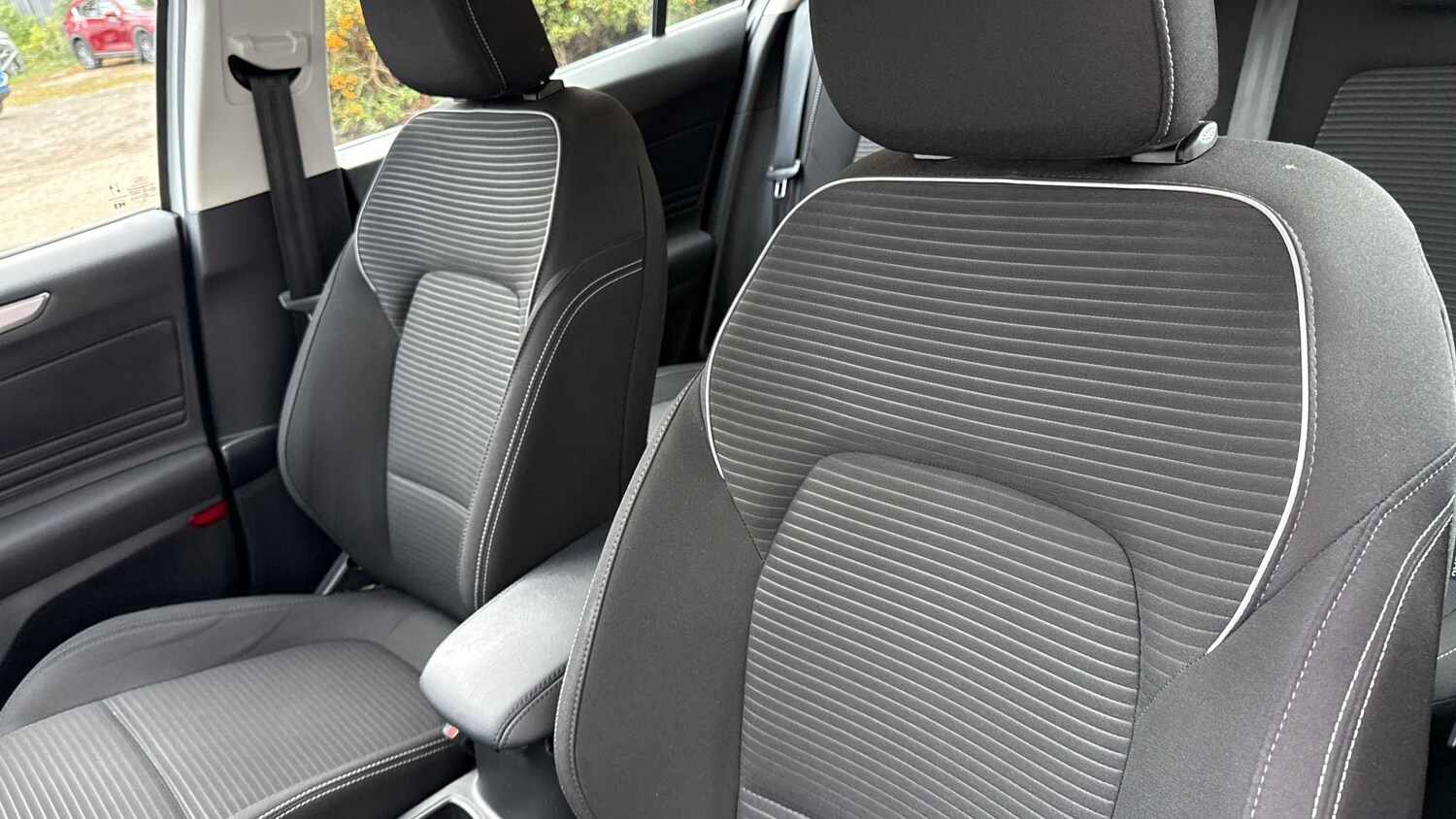 Used Ford Focus 2022 for sale - 75993903: Photo 16