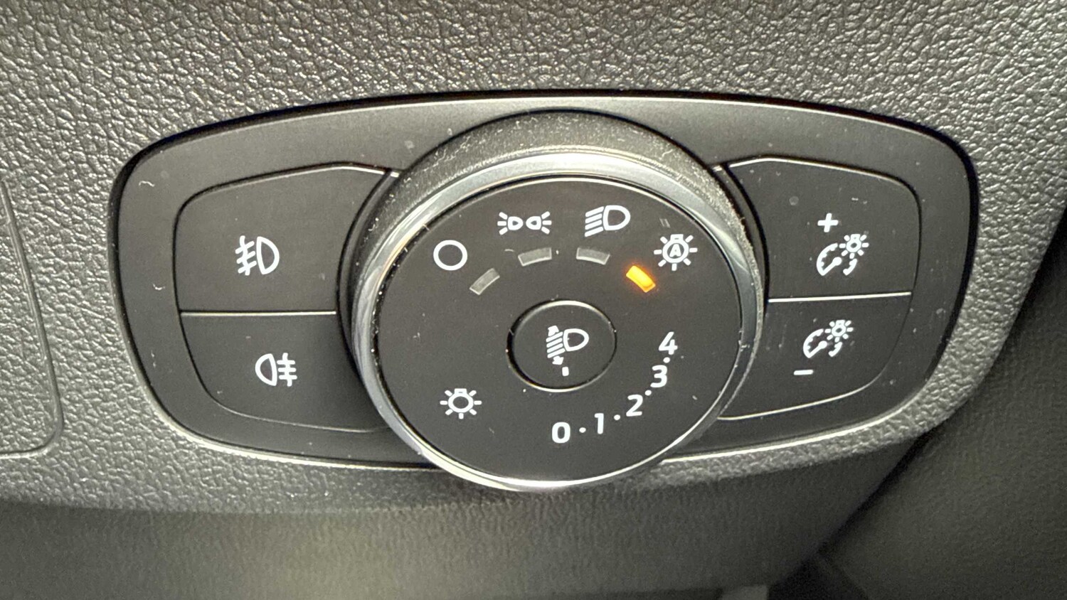 Used Ford Focus 2022 for sale - 75993903: Photo 20