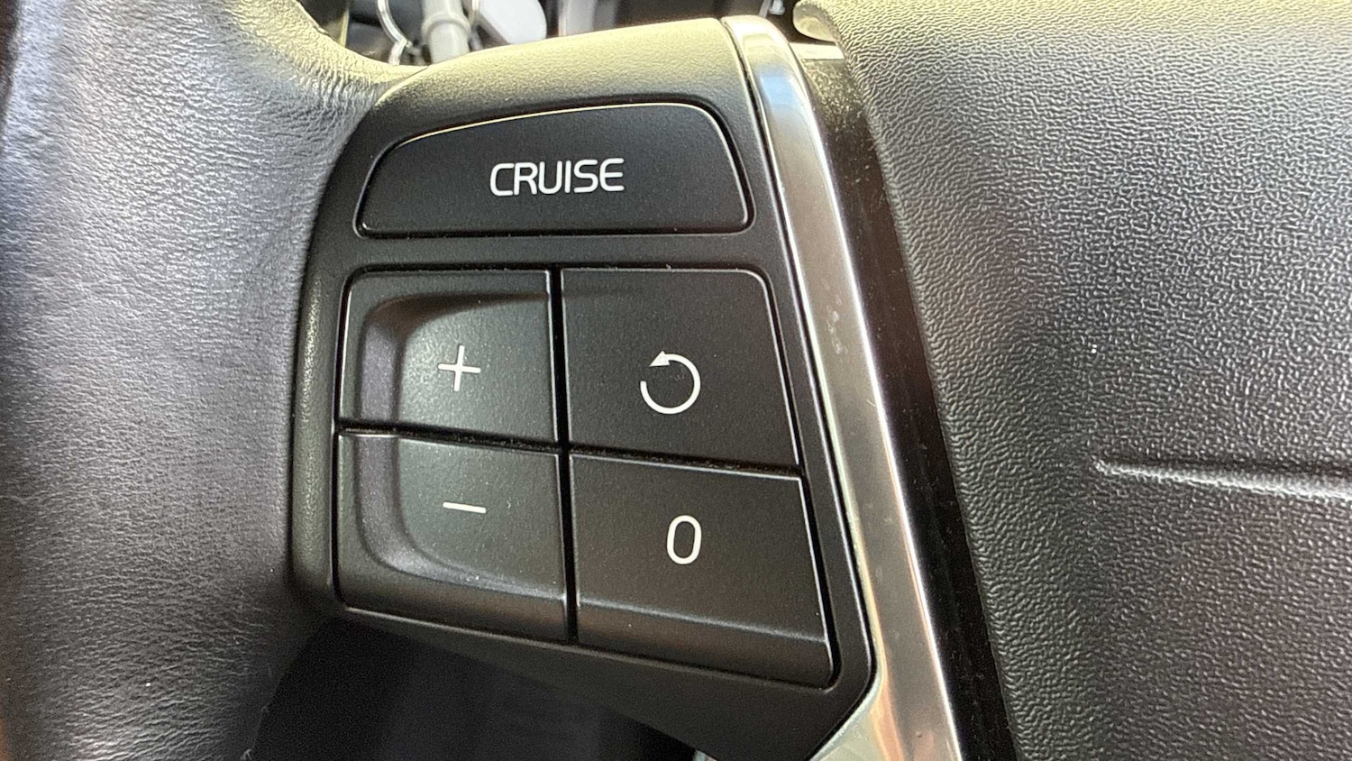 Used Volvo XC70 2014 for sale - 76125863: Photo 22
