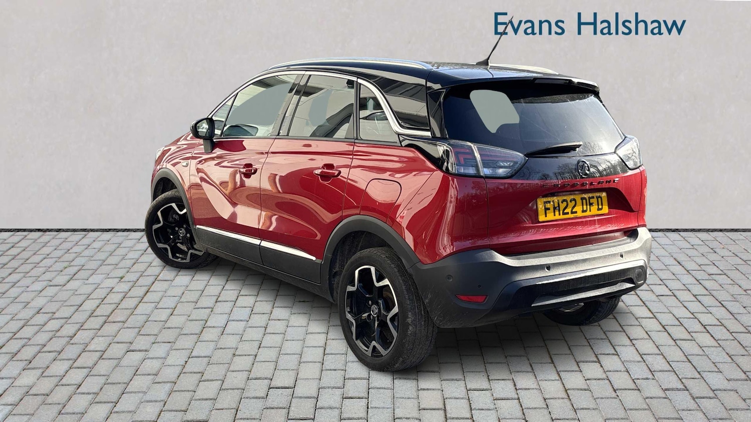 Used Vauxhall Crossland 2022 for sale - 76610489: Photo 2