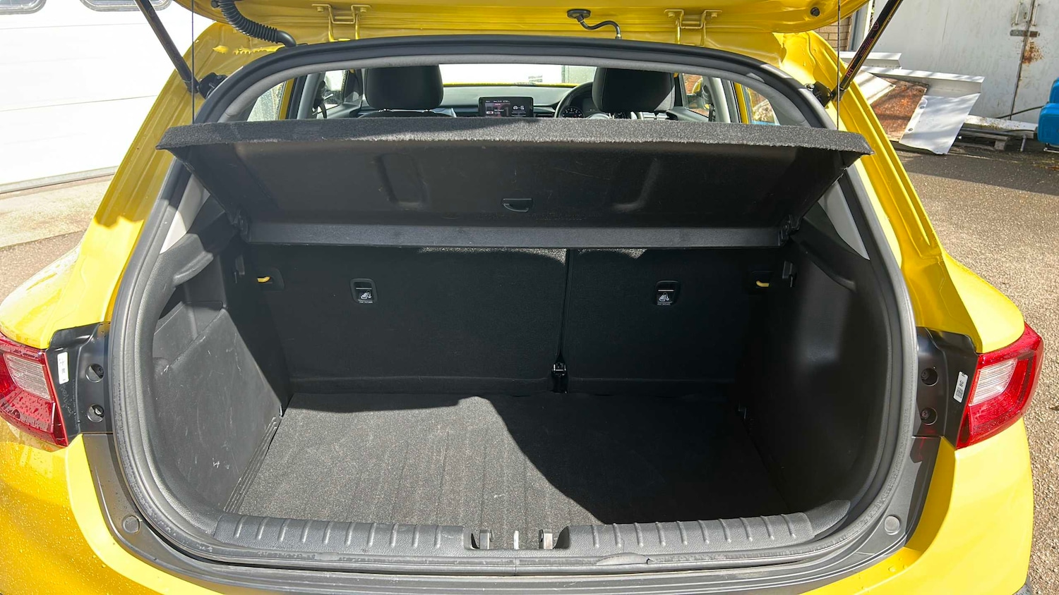 Used Kia Stonic 2021 for sale - 78010273: Photo 10