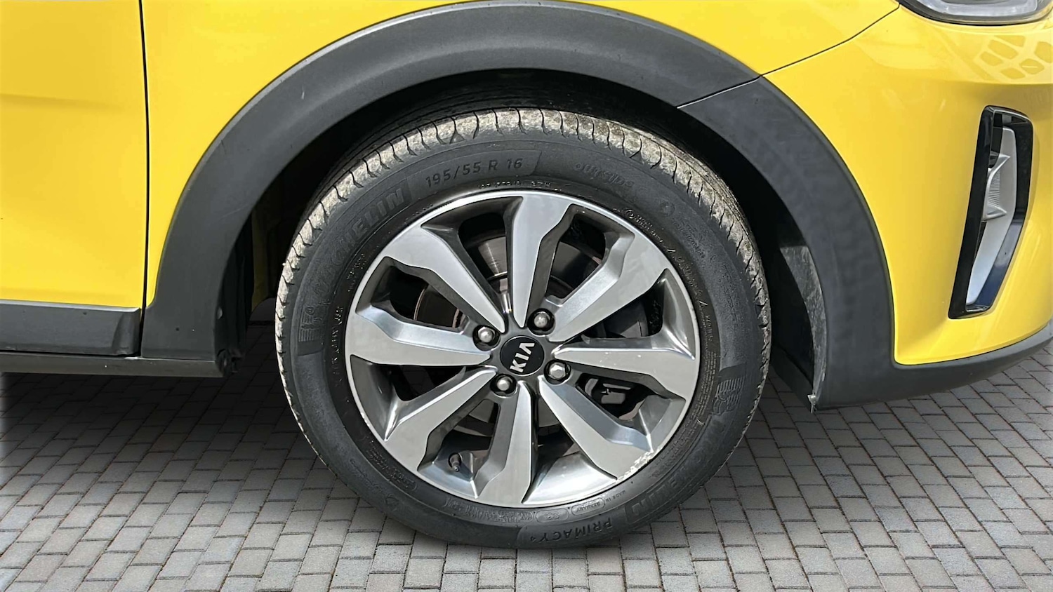 Used Kia Stonic 2021 for sale - 78010273: Photo 6