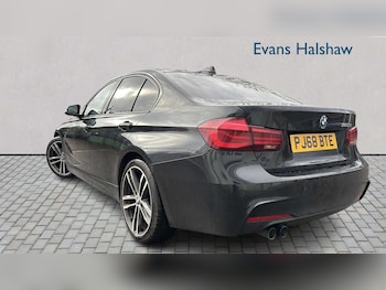 Used BMW 3 Series 2018 for sale - 77500445: Photo