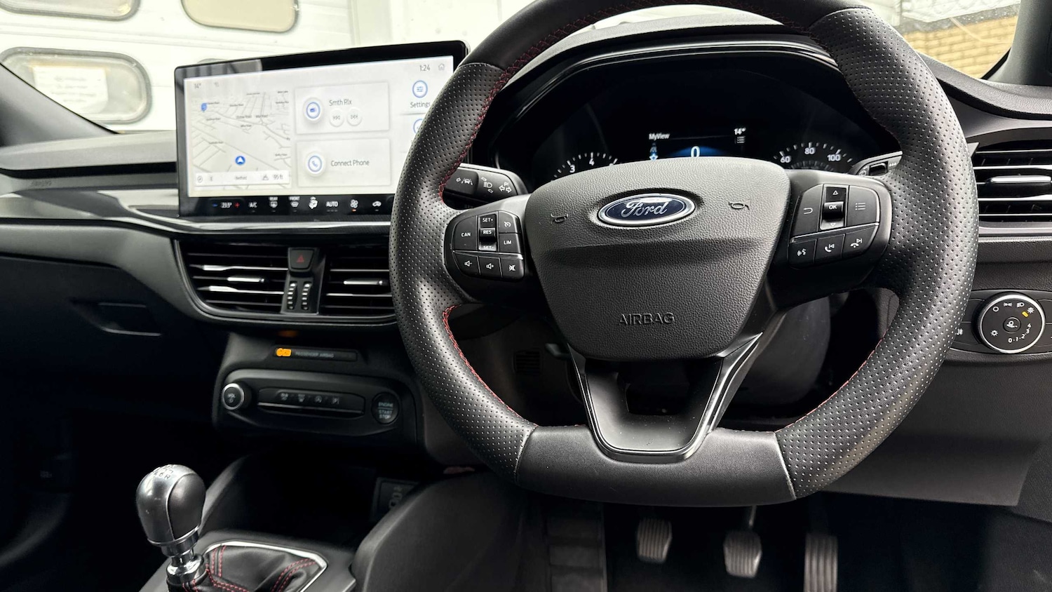 Used Ford Focus 2023 for sale - 76316159: Photo 11