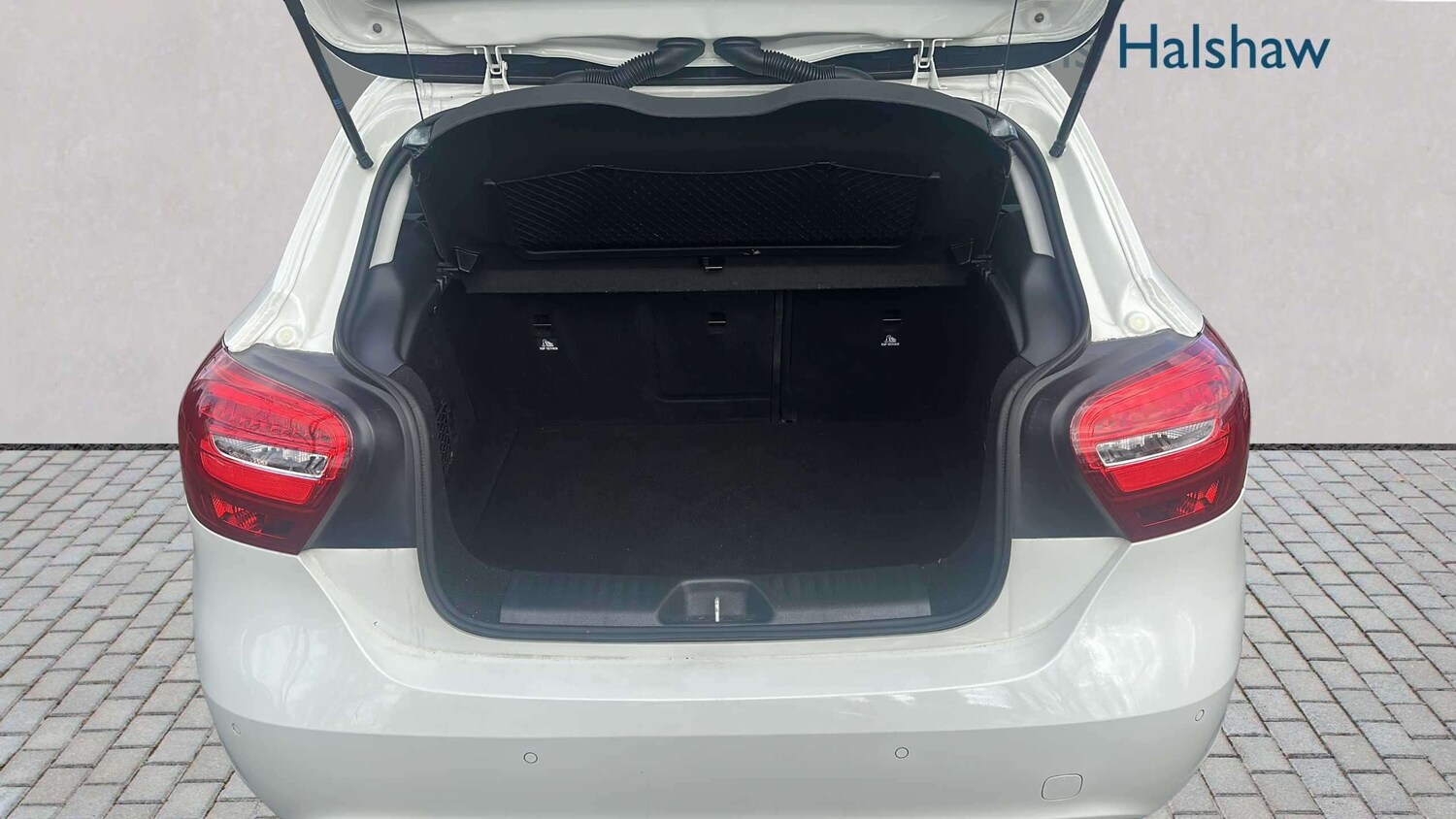 Used Mercedes-Benz A-Class 2017 for sale - 77638499: Photo 7