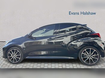 Used Toyota Yaris 2023 for sale - 78761073: Photo