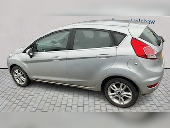 Used Ford Fiesta 2015 for sale - 77577439: Photo