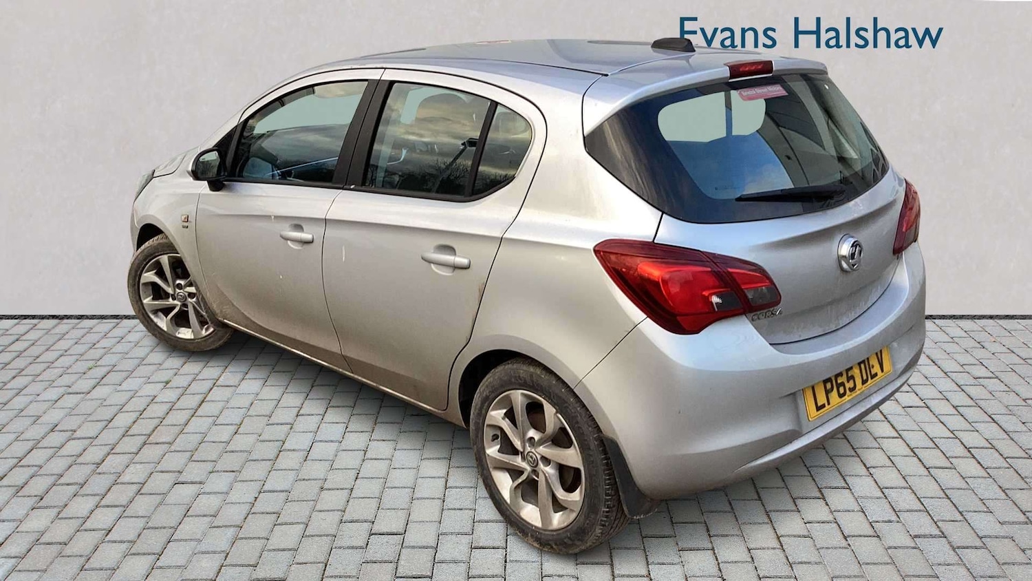 Used Vauxhall Corsa 2015 for sale - 77842294: Photo 2