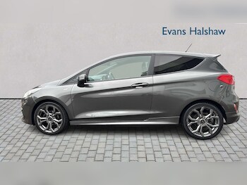 Used Ford Fiesta 2017 for sale - 77414837: Photo