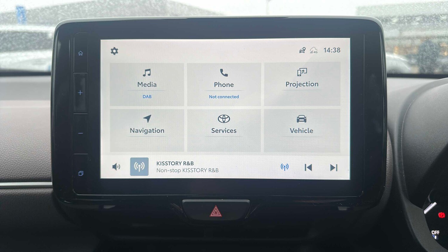 Used Toyota Yaris Cross 2024 for sale - 77239865: Photo 11