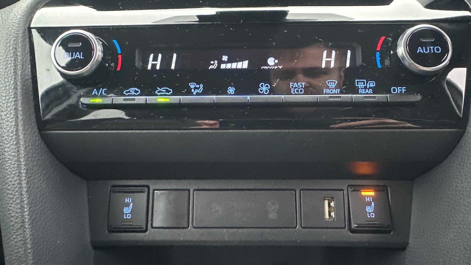 Used Toyota Yaris Cross 2024 for sale - 77239865: Photo 16