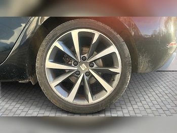 Used SEAT Leon 2022 for sale - 77239933: Photo