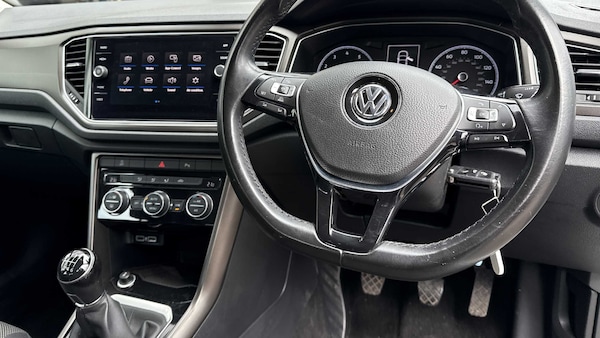 Used Volkswagen T-Roc 2018 for sale - 75452825: Photo 13