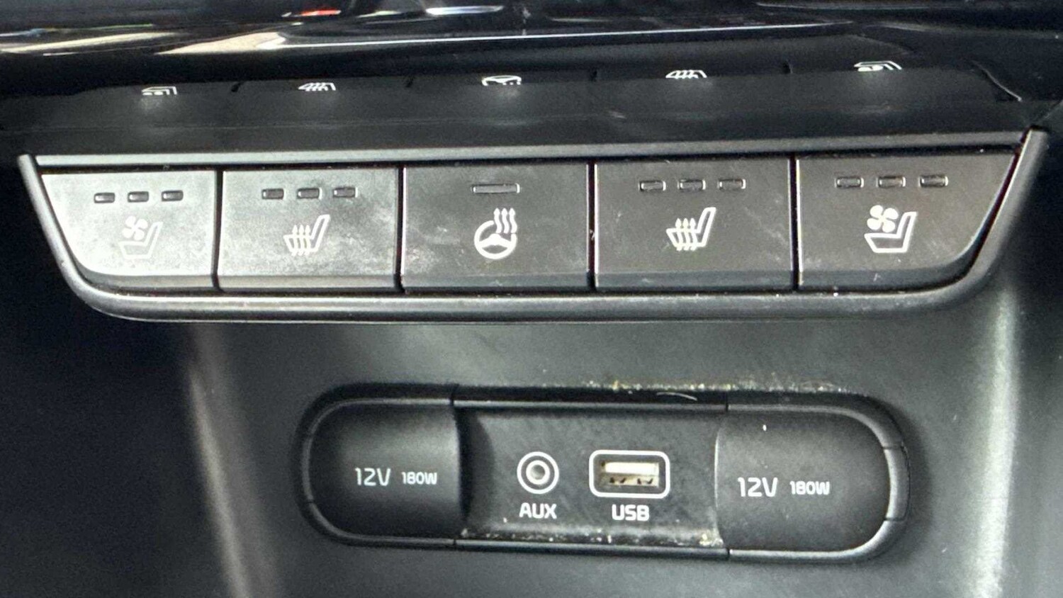 Vehicle 33