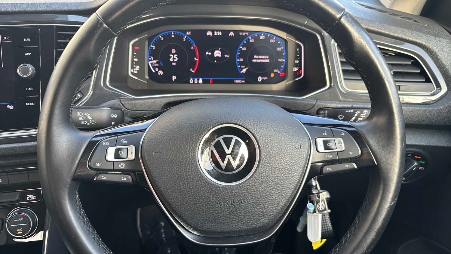 Used Volkswagen T-Roc 2020 for sale - 77577224: Photo 14