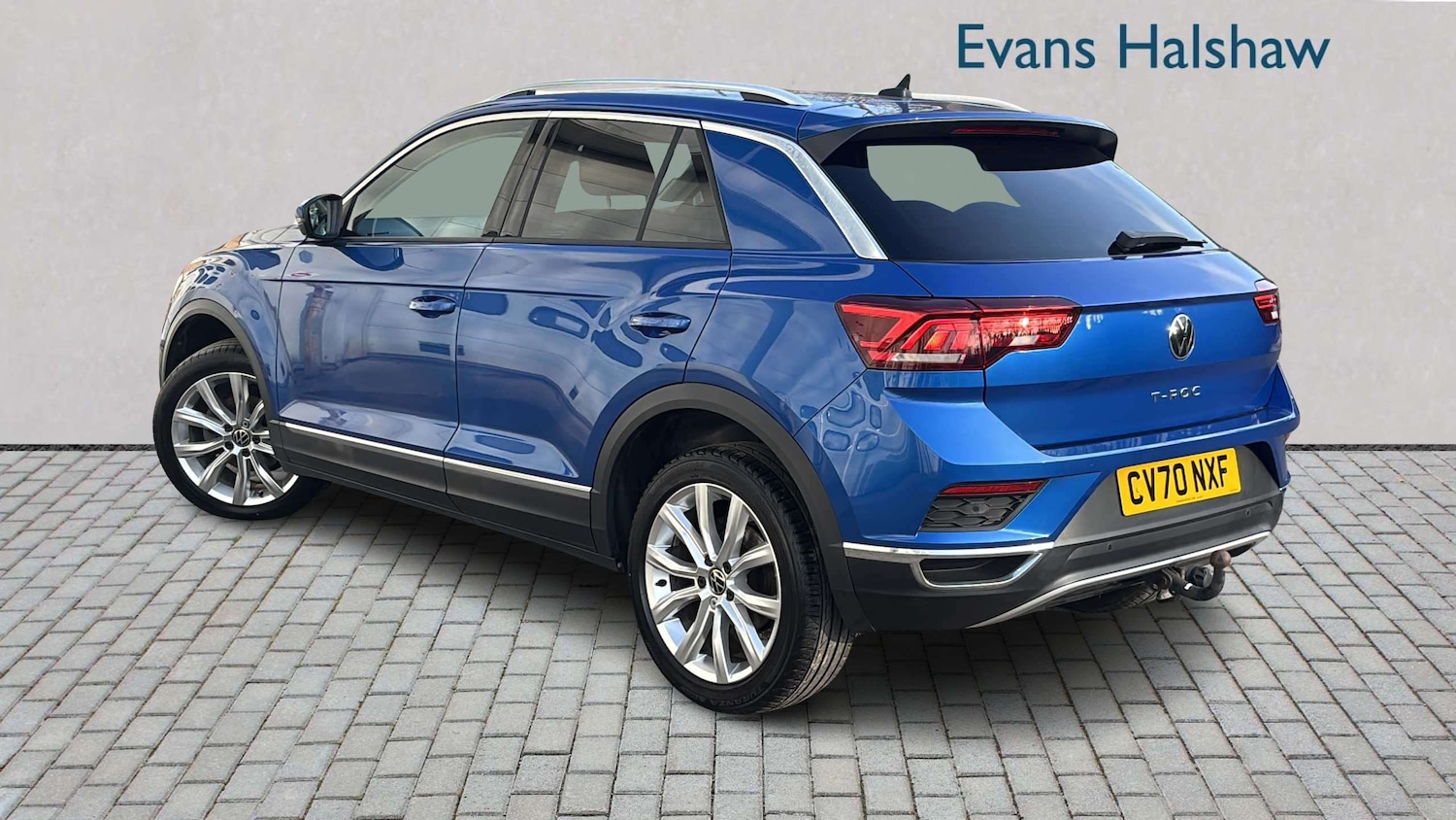 Used Volkswagen T-Roc 2020 for sale - 77577224: Photo 2