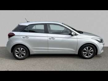 Used Hyundai i20 2020 for sale - 75373472: Photo