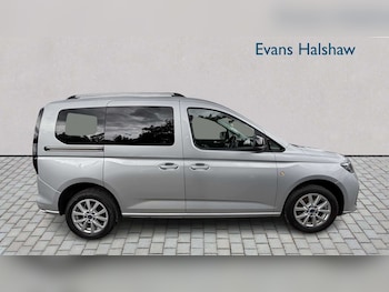 Used Ford Tourneo Connect 2023 for sale - 79079086: Photo