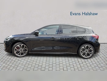 Used Ford Focus 2022 for sale - 78800068: Photo