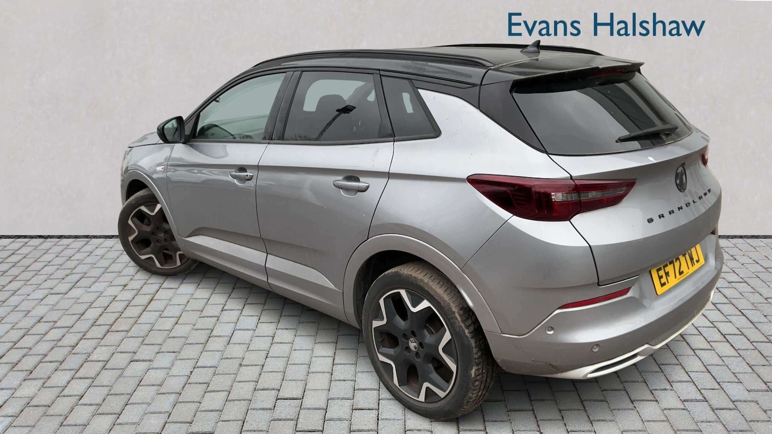 Used Vauxhall Grandland for sale - 77861506: Photo 2