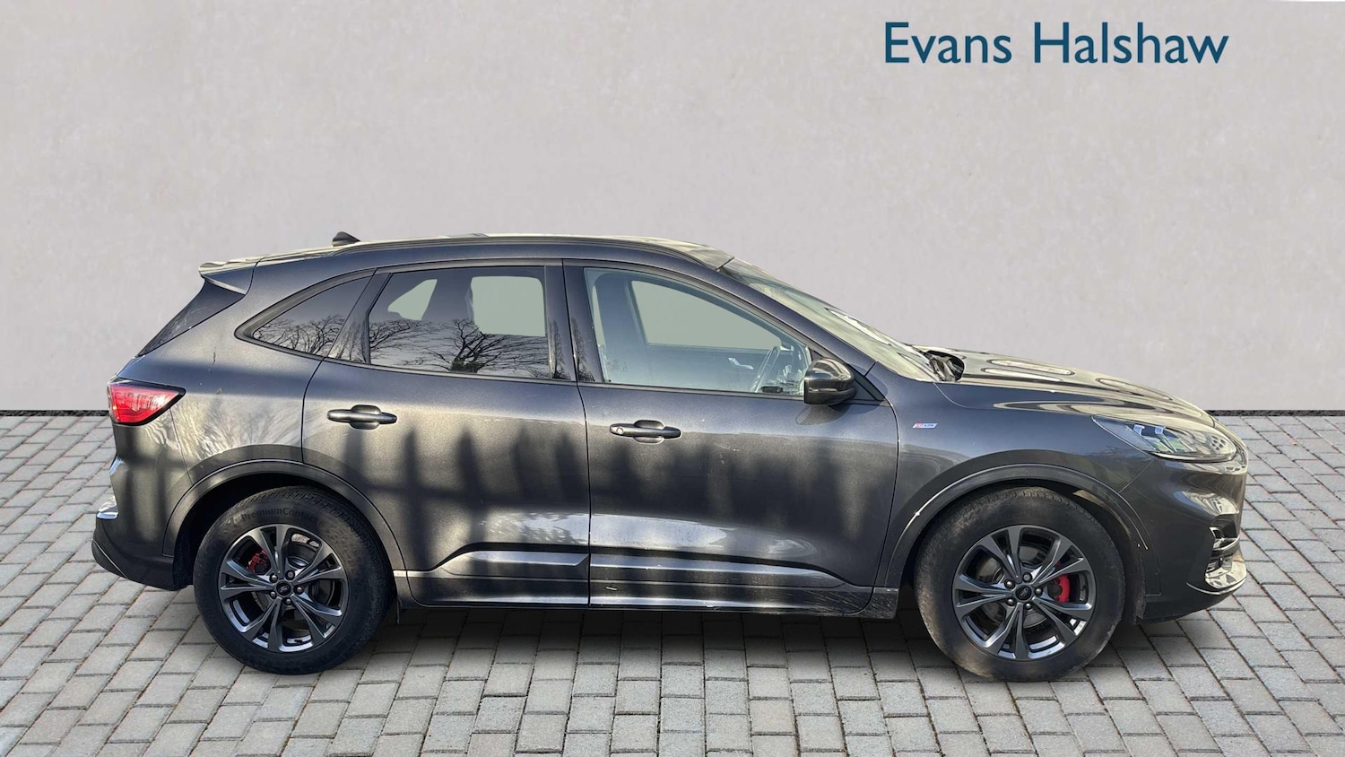 Used Ford Kuga 2021 for sale - 76610531: Photo 3