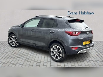 Used Kia Stonic 2020 for sale - 76978775: Photo