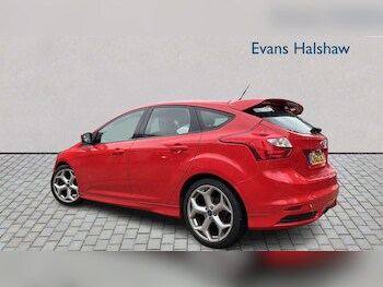 Used Ford Focus 2013 for sale - 78800111: Photo