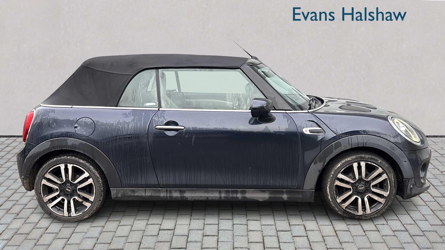 Used MINI Convertible 2019 for sale - 76978707: Photo 3
