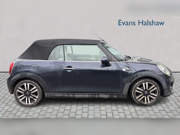 Used MINI Convertible 2019 for sale - 76978707: Photo