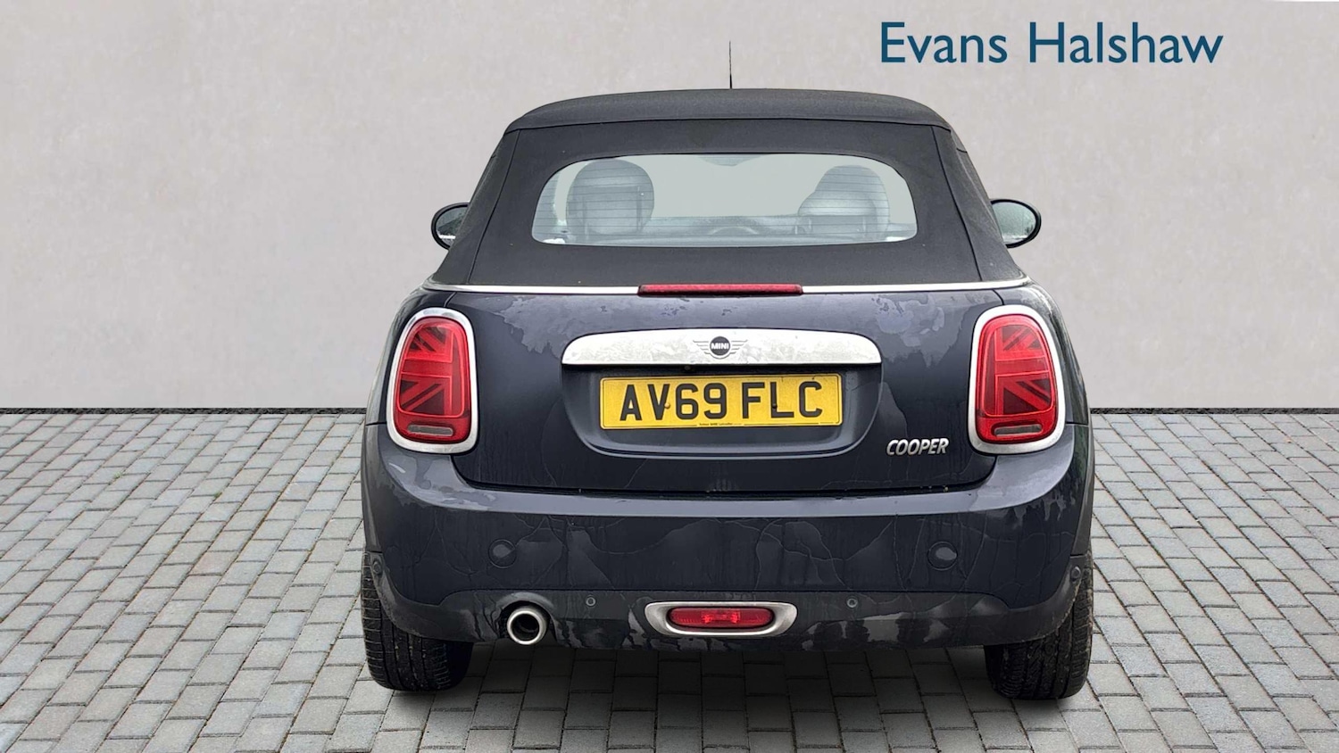 Used MINI Convertible 2019 for sale - 76978707: Photo 4