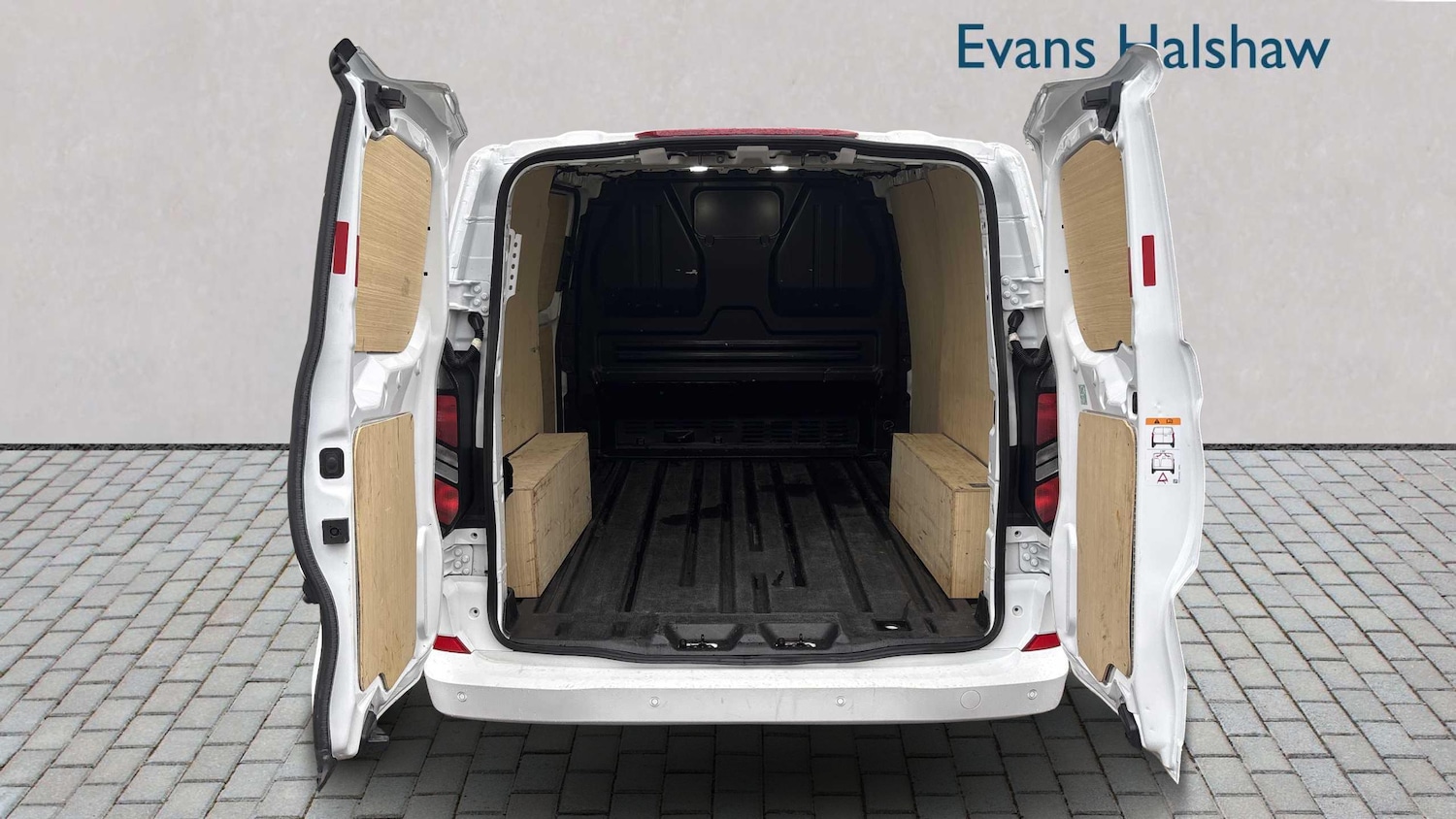 Used Ford Transit Custom 2024 for sale - 77615421: Photo 6