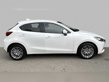 Used Mazda Mazda2 2023 for sale - 75341952: Photo