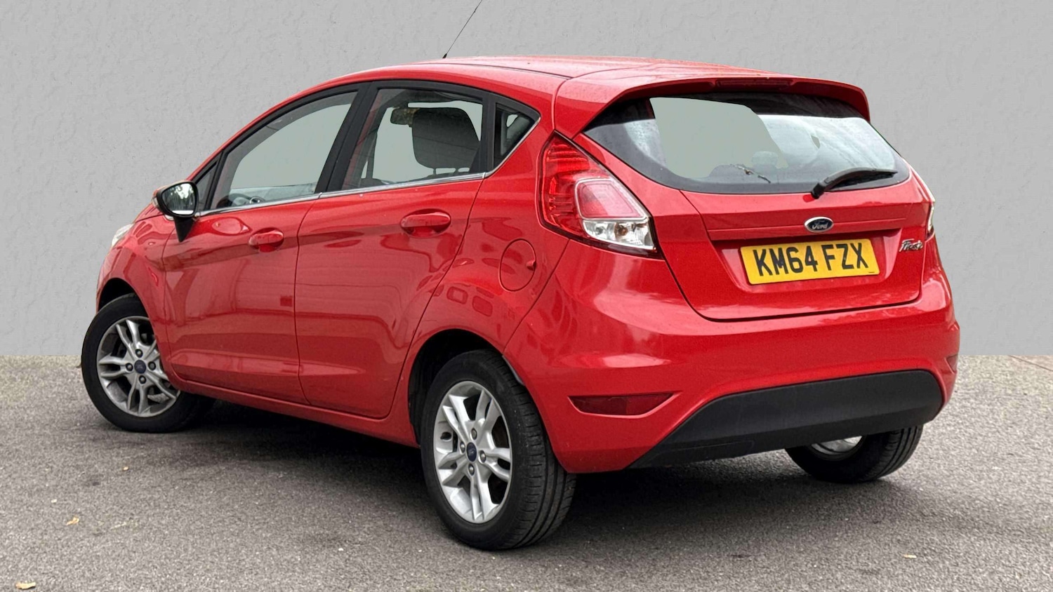 Used Ford Fiesta 2014 for sale - 76075471: Photo 2