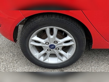 Used Ford Fiesta 2014 for sale - 76075471: Photo 4