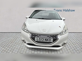 Used Peugeot 208 2013 for sale - 77429149: Photo