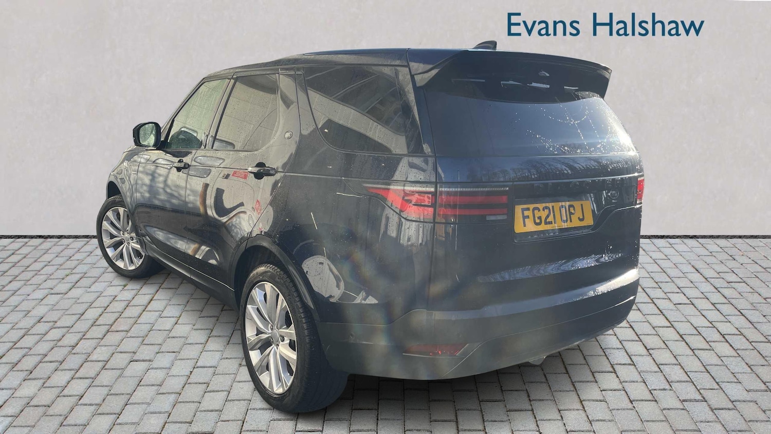 Used Land Rover Discovery 2021 for sale - 76804985: Photo 2