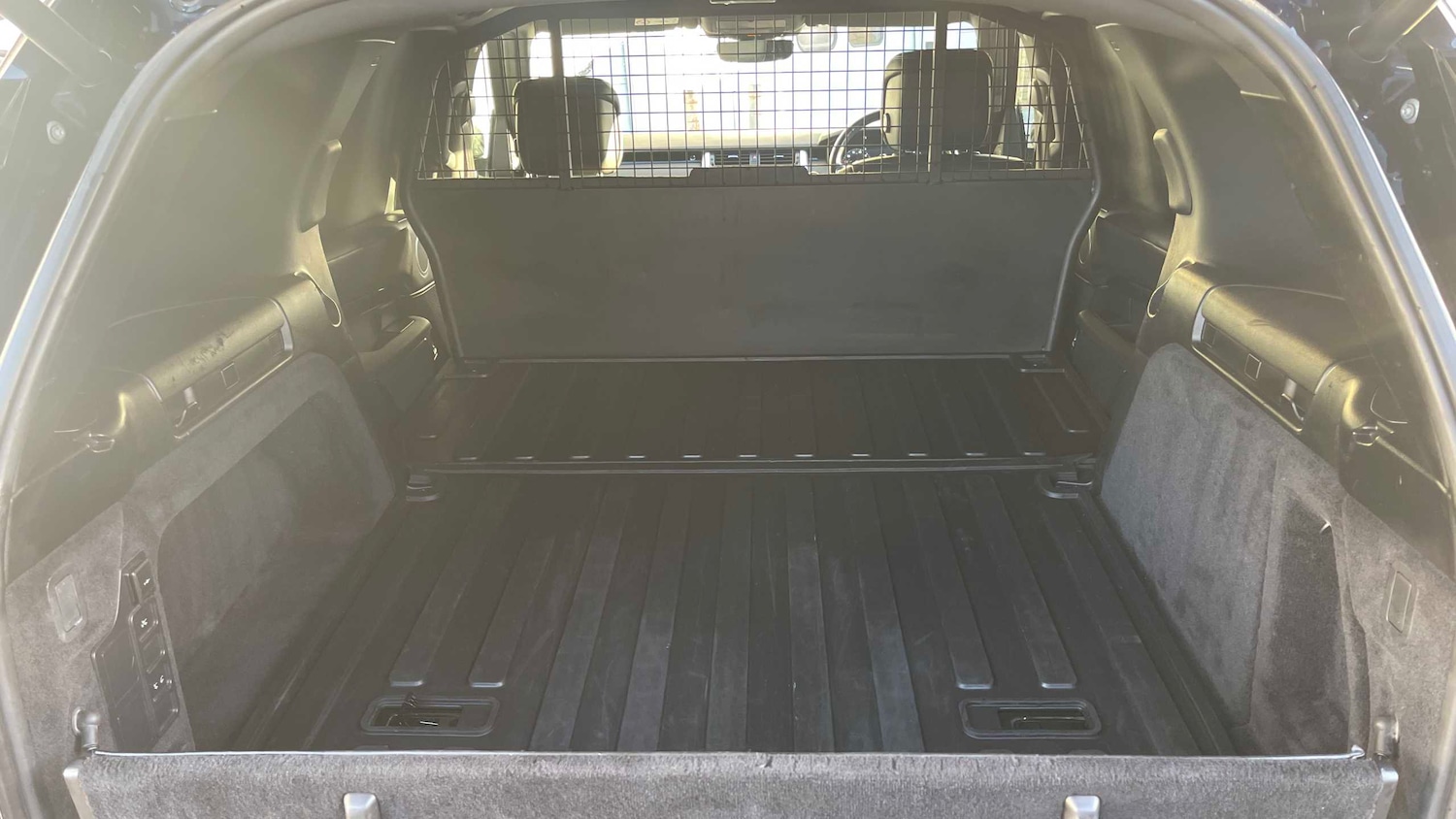 Used Land Rover Discovery 2021 for sale - 76804985: Photo 22