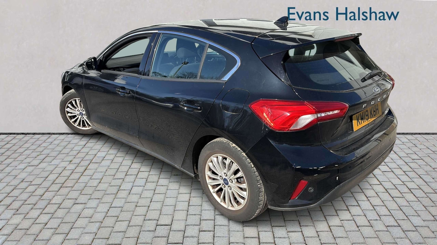 Used Ford Focus 2019 for sale - 77943098: Photo 2