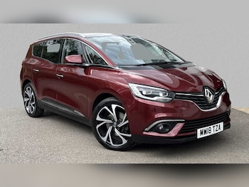 Used Renault Grand Scenic 2018 for sale - 78639156: Photo