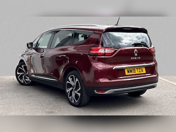 Used Renault Grand Scenic 2018 for sale - 78639156: Photo