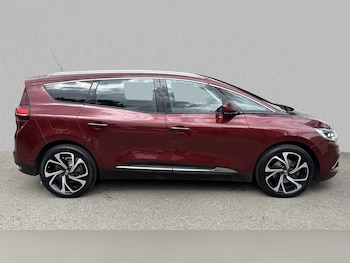 Used Renault Grand Scenic 2018 for sale - 78639156: Photo