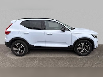 Used Volvo XC40 2023 for sale - 75649358: Photo