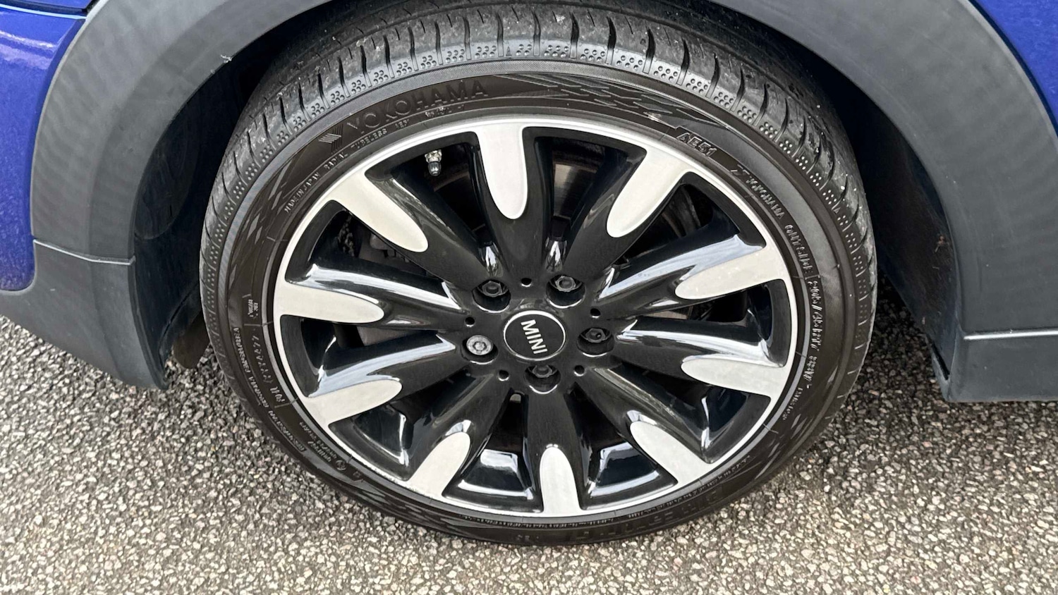 Used MINI Hatch 2019 for sale - 76390728: Photo 9