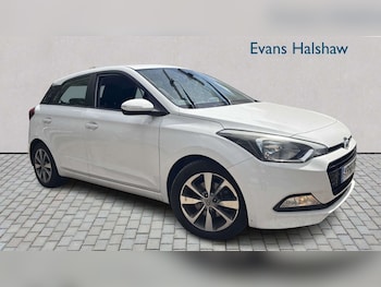 Used Hyundai i20 2017 for sale - 79282297: Photo