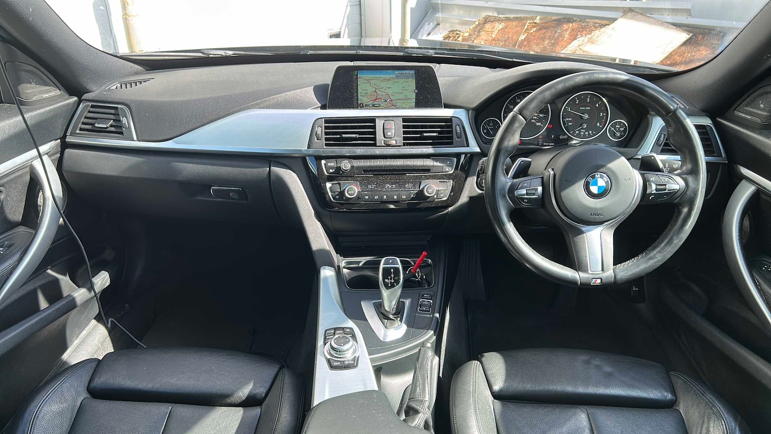 Used BMW 3 Series 2017 for sale - 77561104: Photo 9