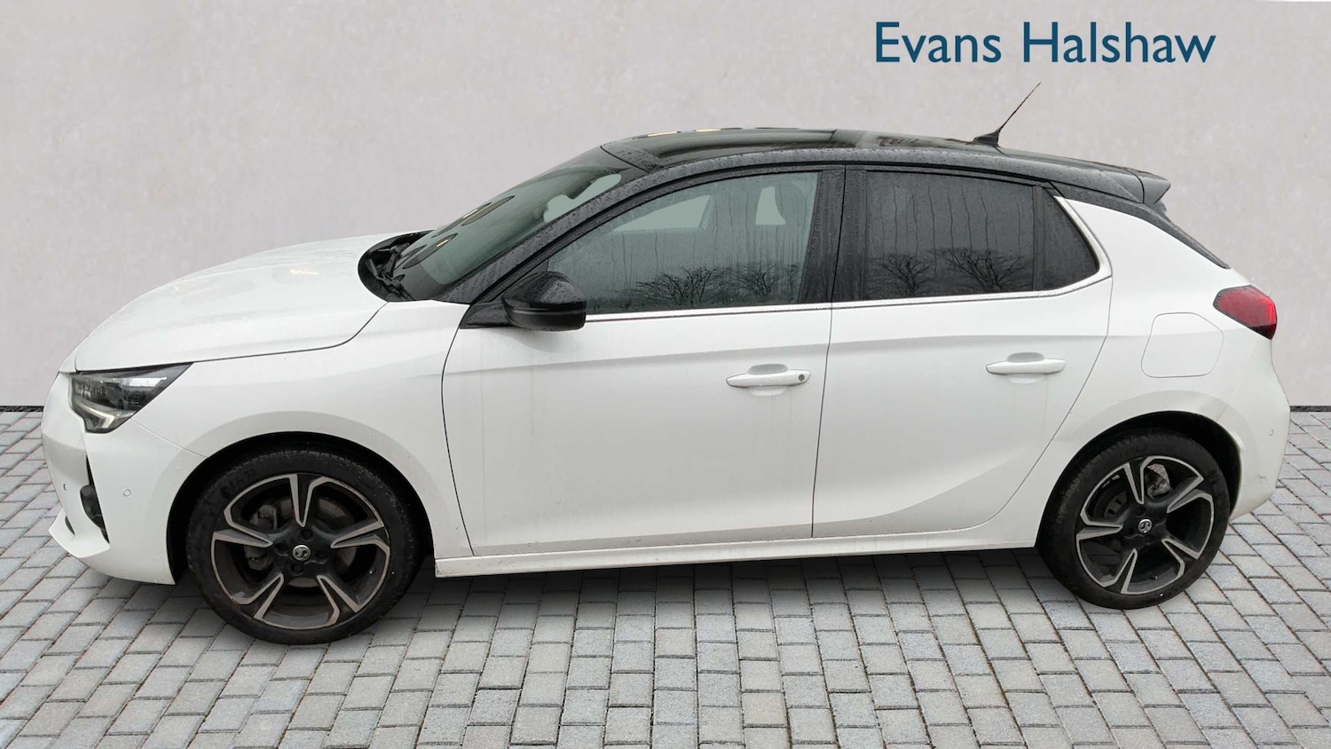 Used Vauxhall Corsa 2023 for sale - 77601226: Photo 3