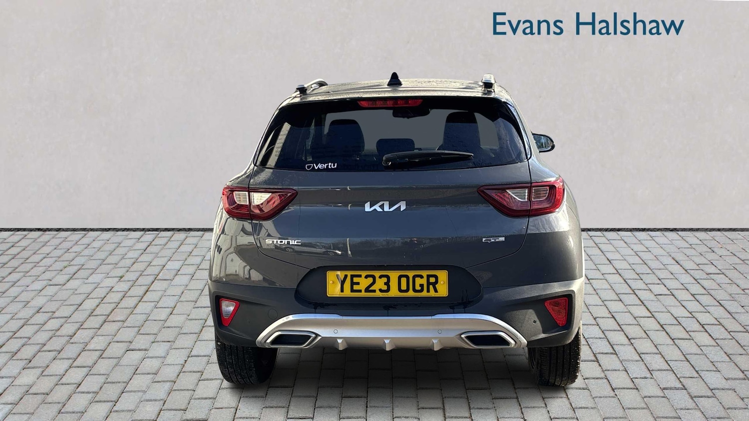 Used Kia Stonic 2023 for sale - 76648889: Photo 4